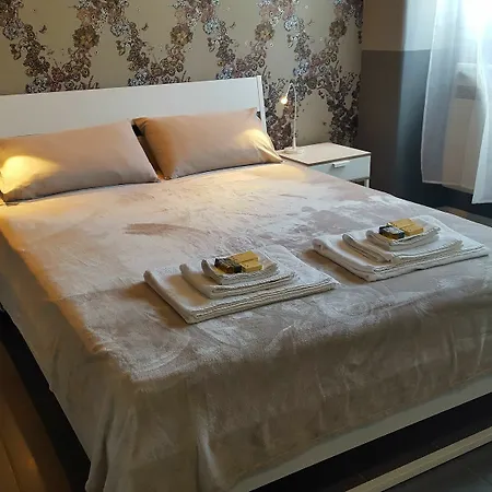 Flats4rent Giulia Apartment *
